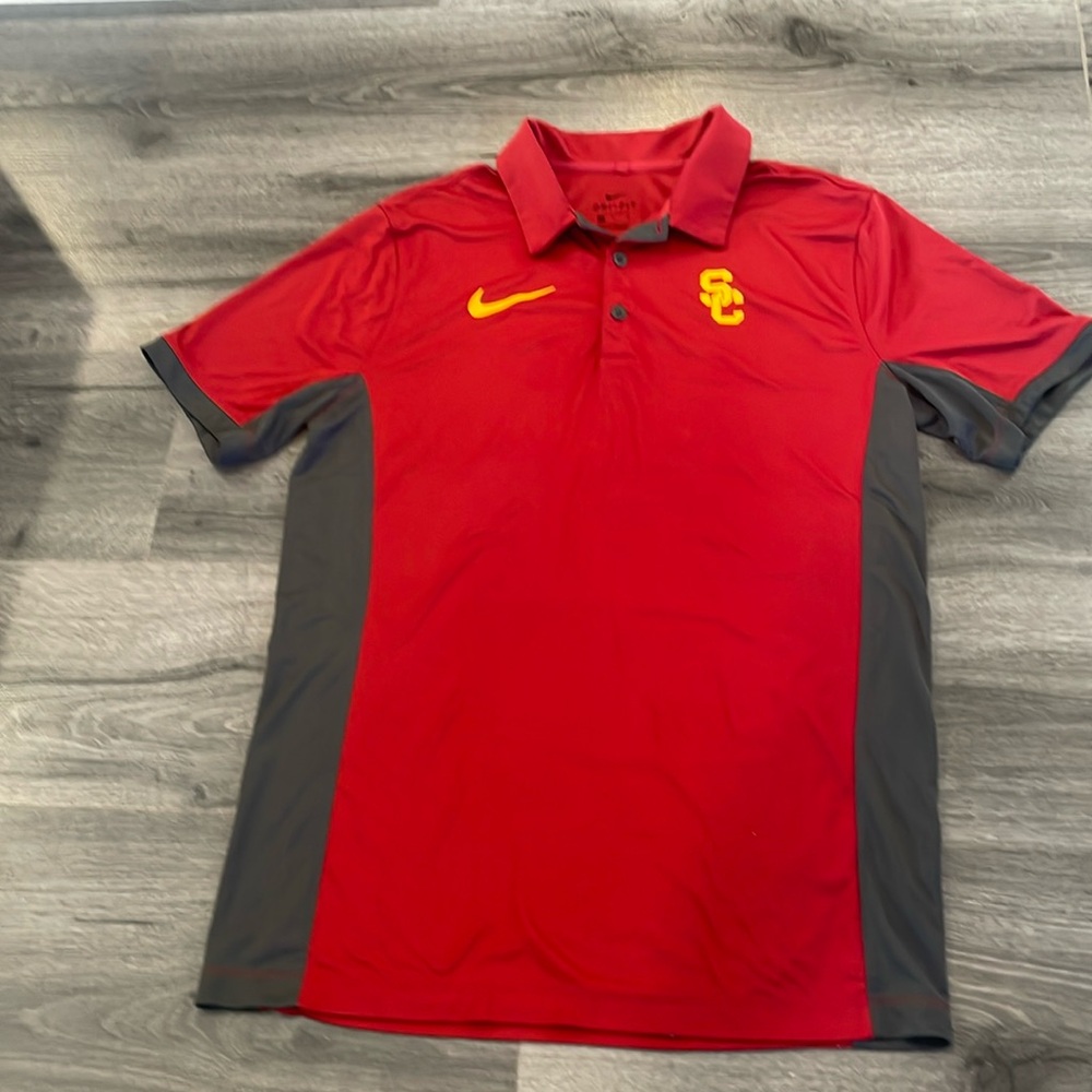 💜USC Trojans button dri-fit shirt size Medium University Southern California